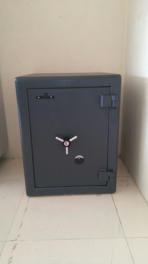 Safeage Torch & Tool Resistant Safe - Color: Black