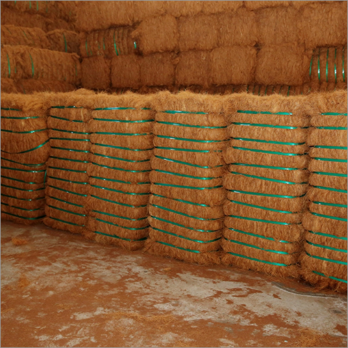 Coconut Coir Pith Block - Coconut Fiber Material, Rectangular Shape, Dark Brown Color | Eco-friendly Sustainable Gardening Solution