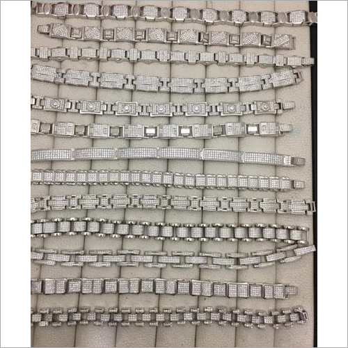 फैशन मेन्स ब्रेसलेट