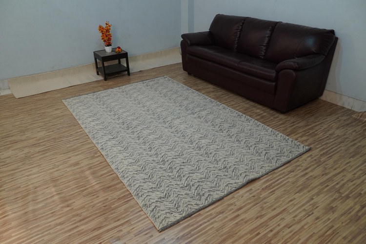 Hand Woven Woolen Kilim - Rectangle Shape, 6-7 Millimeter Thickness | Woven Back Material, Simple Pattern, Anti-slip Feature, Hand Washable