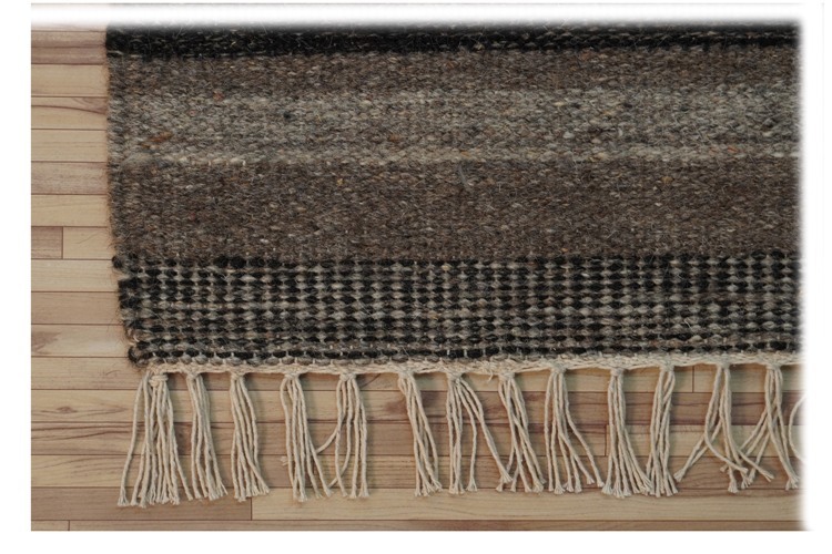 Hand Woven Woolen Kilim - 6-7 Millimeter Thickness, Anti-slip And Hand Washable | Ideal For Bedroom, Decorative Use, And Exercise