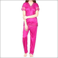 स्प्रिंग लेडीज़ प्लेन नाइट सूट
