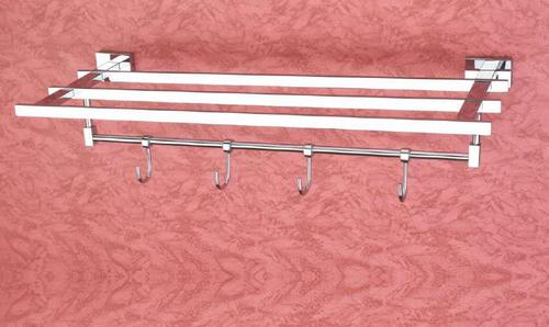 Towel Rack with Huck