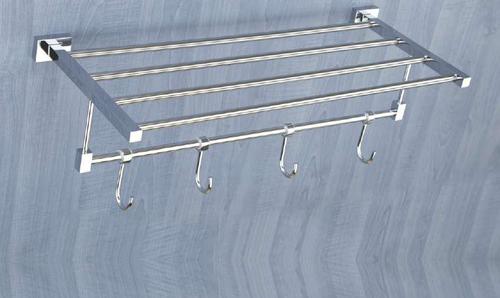 Towel Rack with Huck