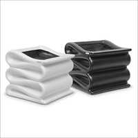 ब्लैक फ्रैप मोर्डन प्लांटर