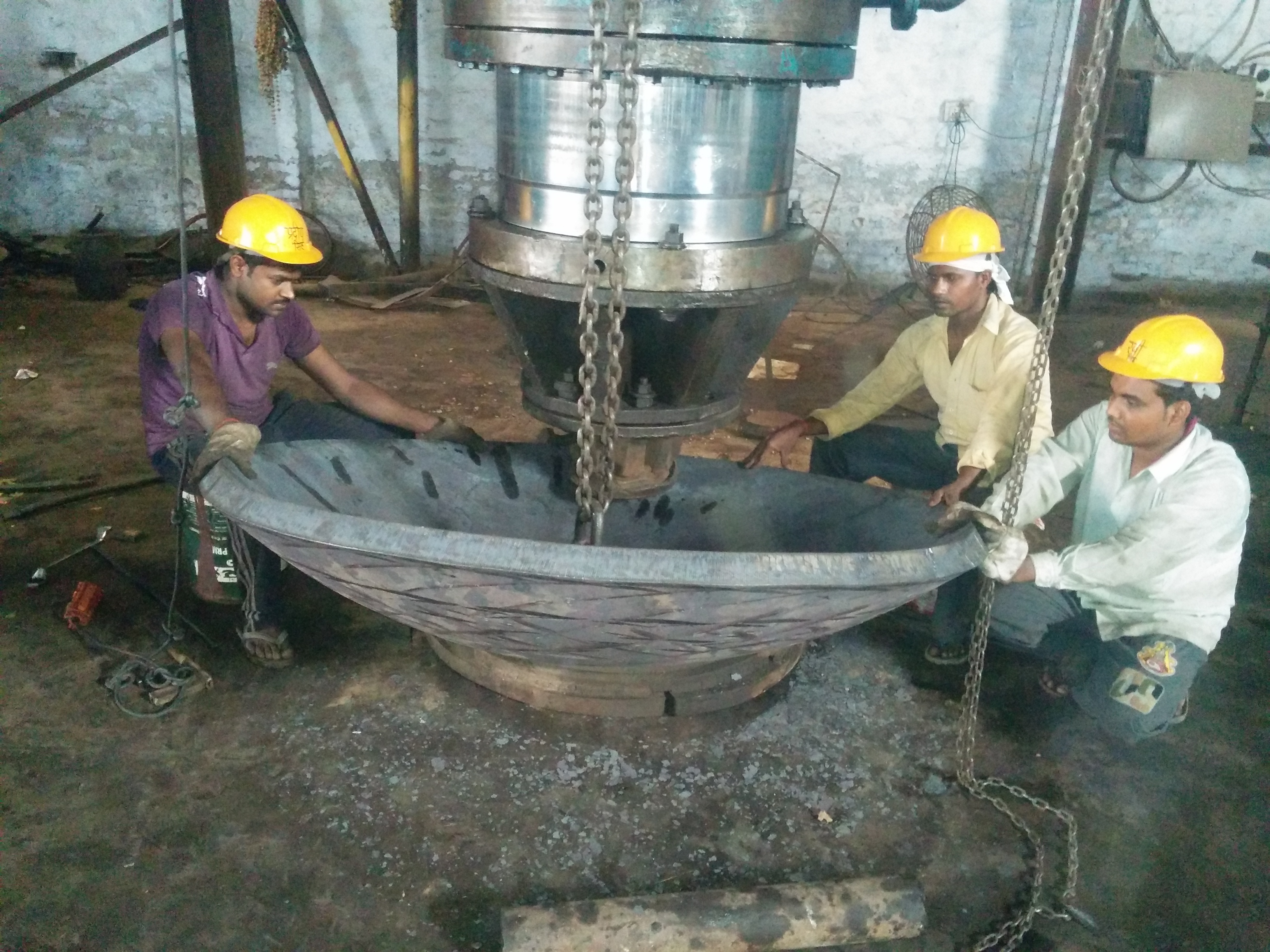 Dished-ends - Thickness 6mm To 100mm, Diameter 500mm To 5600mm | Cold Pressing Fabrication, Ultrasonic Tests, Heat Treatment, Mechanical Testing As Per Customer Requirements