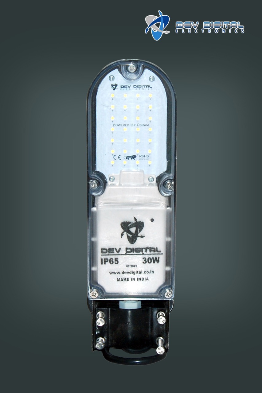 24w Led Street Light - Die Cast Aluminum Housing, 140 Lm/w, Ip 66 Protection, 50000 Hour Lifespan, Available In Multiple Colors