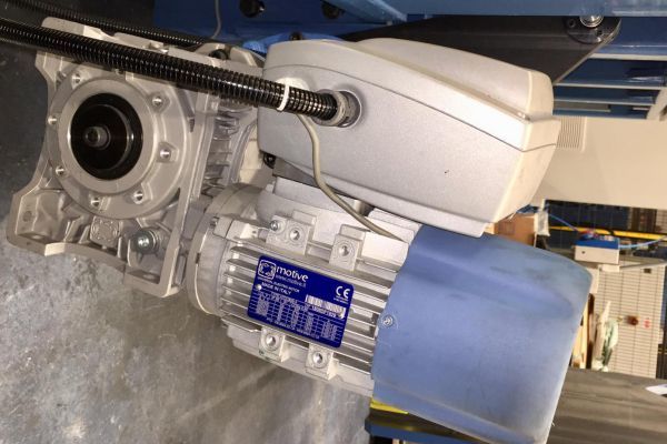 Electric Geared Motor Ambient Temperature: 85 Celsius (Oc)