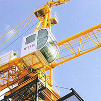 Construction-Machinery - Steel, 100 ft Boom Length, 20 Ton Lifting Capacity | Heavy Lifting, Precise Control, Durable Design, Efficient Operation