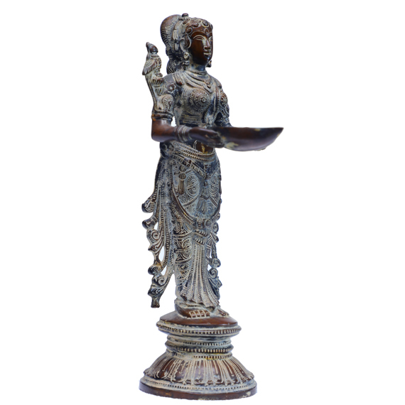 Bronze Thipa Lashmi