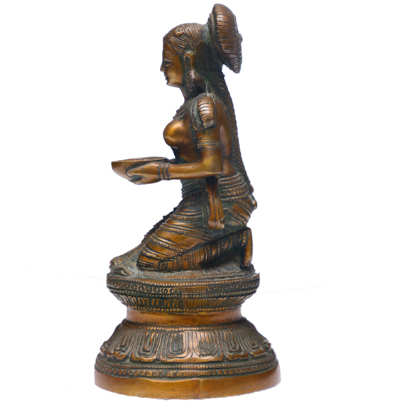 Bronze Thipa Lashmi