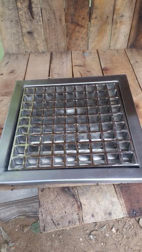 Metal Gratings - Durable Steel Composition, Versatile For Industrial And Commercial Use