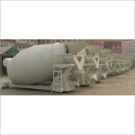 Transit Mixer - High-Strength Steel, 10-12 Meters Long, 6-12 Cubic Meters Capacity, Diesel Engine, Hydraulic Drum Rotation, Durable & Efficient Mixing