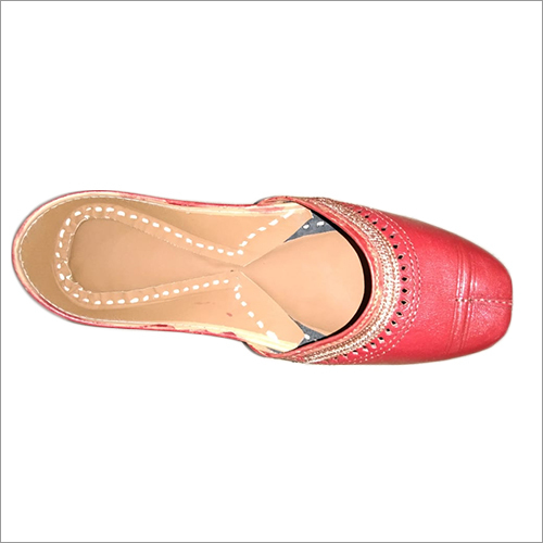 नो फ़ेड लेडीज़ रेड जूती