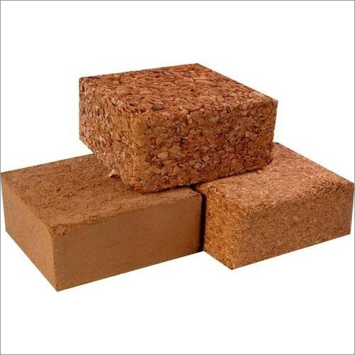 Coco Peat Block - 10x10x5 cm, 1 kg Lightweight Natural Fiber | pH 5.5-6.5, 60-70% Moisture Content, 0.25 g/cm³ Density, 1:10 Compression Ratio