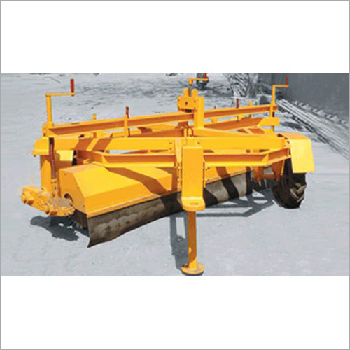 मैनुअल रोड ब्रूमर