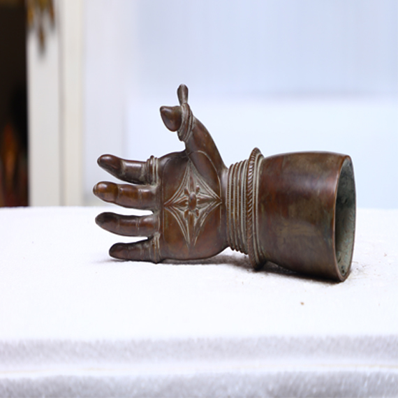 Bronze Articals - Bronze, 12x8x31 Cm, Brown | Collectible Item, Durable Material, Handcrafted, Intricate Design, Unique Artwork, Hardness: 60-258 Vickers