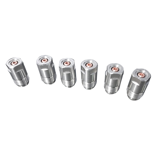 Nozzle Tip With Sleeve