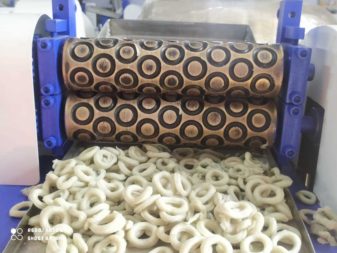 Ring Murukku Machine Capacity: 35 Kg/hr