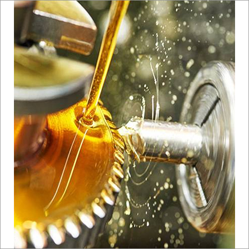 विशेषता स्नेहक