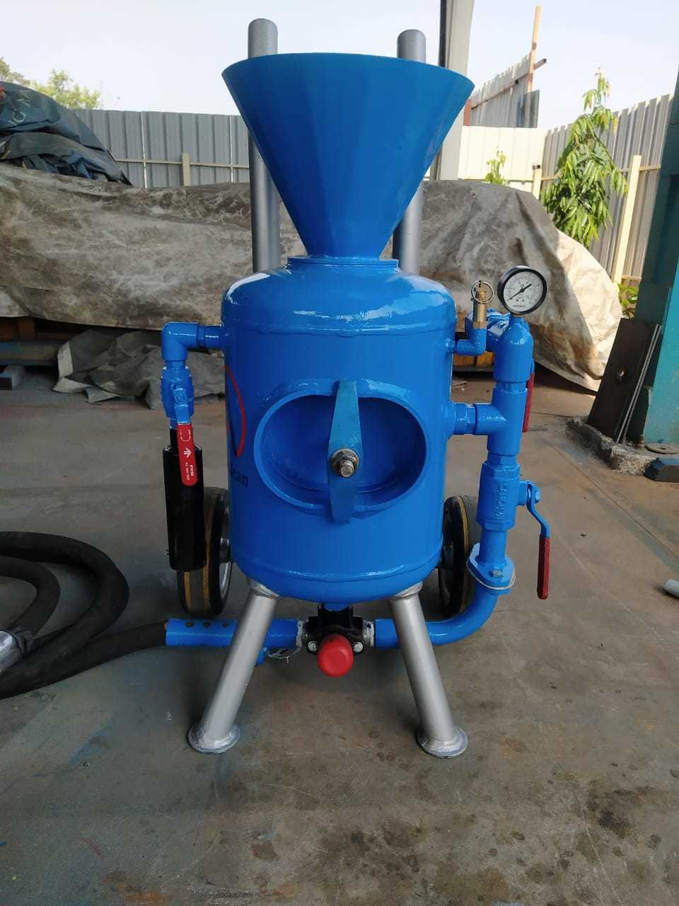 Micro Mobile Blasting Equipment - Mild Steel, Custom Dimensions, Customized Color | Manual Operation, Pneumatic Power Source, 7 Kgf/m2 Pressure, 50 Kg Weight, 12-month Warranty, Ideal For Shot Blasting Process