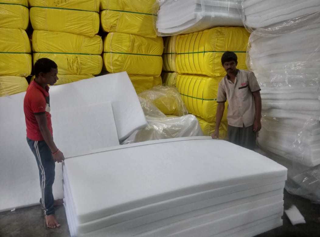 Acoustic Wadding - Polyester Acoustic Panels, 10-18mm Thickness, 15m Length, 1.2m Width, White Color | Lightweight, Moisture-resistant, Sound-absorbing, Fire Resistant