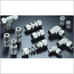 Tube Fittings - Stainless Steel, Welded Design with Galvanized Surface Treatment | Silver Finish, 1 Year Warranty, Hot Rolled Technique for Enhanced Durability