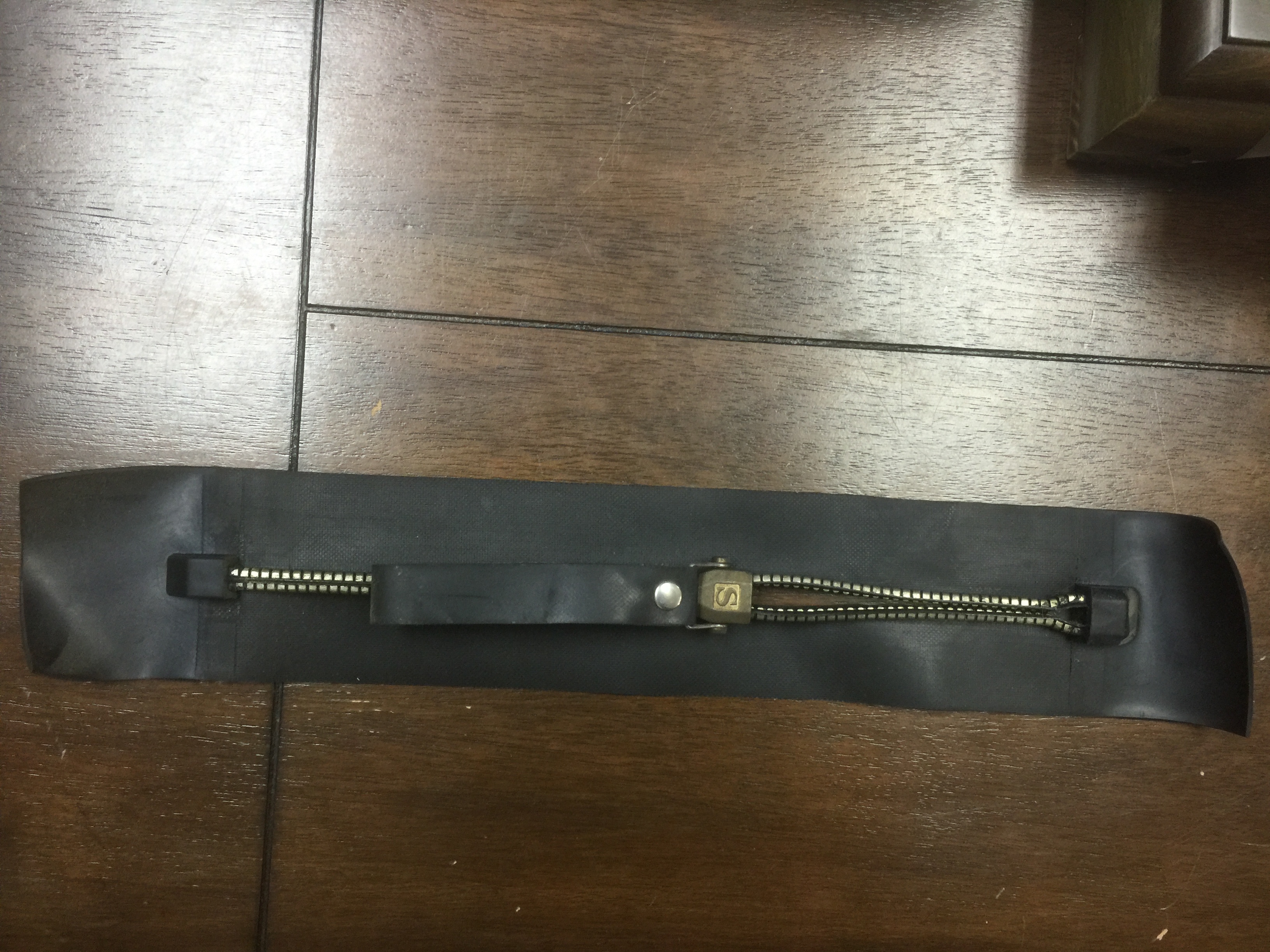 Watertight Zipper - Neoprene, 1 Meter Length, Black Color, Two Way Design | 100% Waterproof, Ideal For Dry Suits And Water Walking Balls
