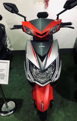 Black & Red E-scooter Linglang