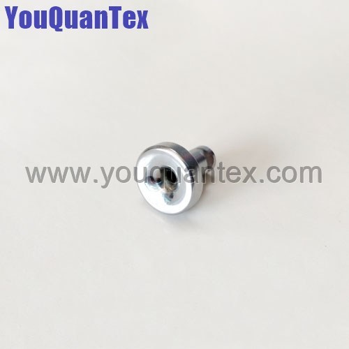 टाइटन के लिए नाभी