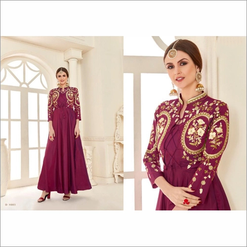 हैवी वर्क पार्टी वियर गाउन के साथ वॉशेबल सॉफ्ट टाफेटा सिल्क