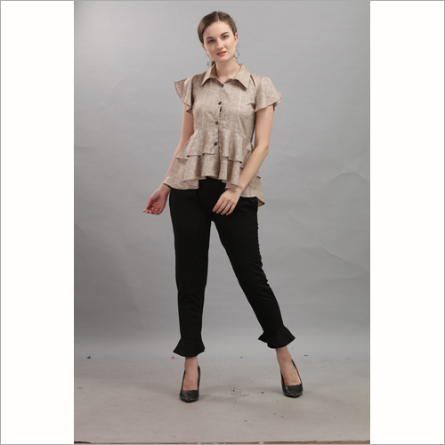 वॉशेबल प्रीमियम वीविंग कॉटन टॉप स्टैंडर्ड क्वालिटी के निटेड स्टाइलिश अपर के साथ बॉटम वियर के साथ