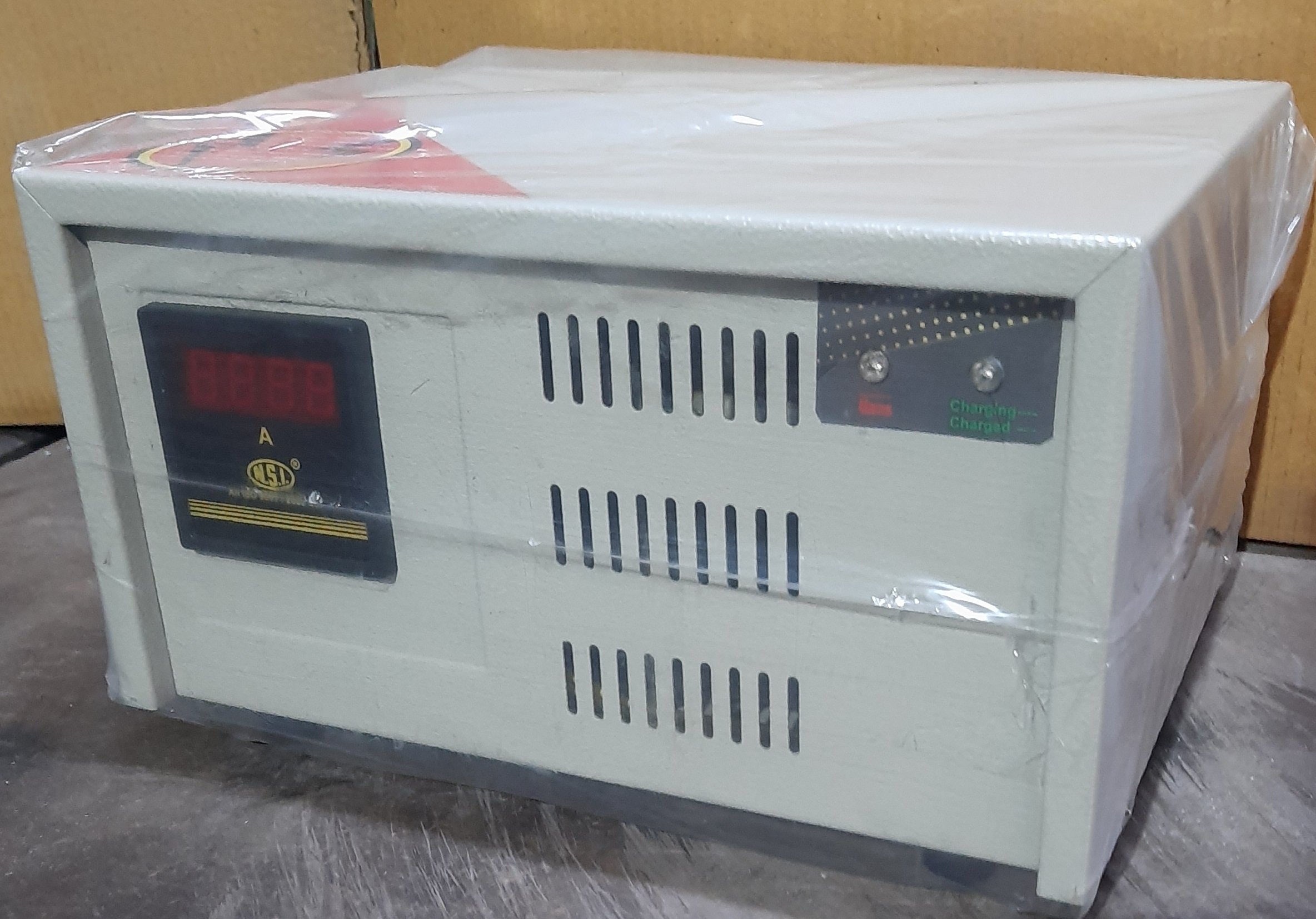 Electric Rickshaw Battery Charger - 12x15x9 Inch , 48v Dc Output, 220v Input Voltage, Smart Automatic Charging Technology, High Efficiency With Multi-safety Protections, 6 Months Warranty