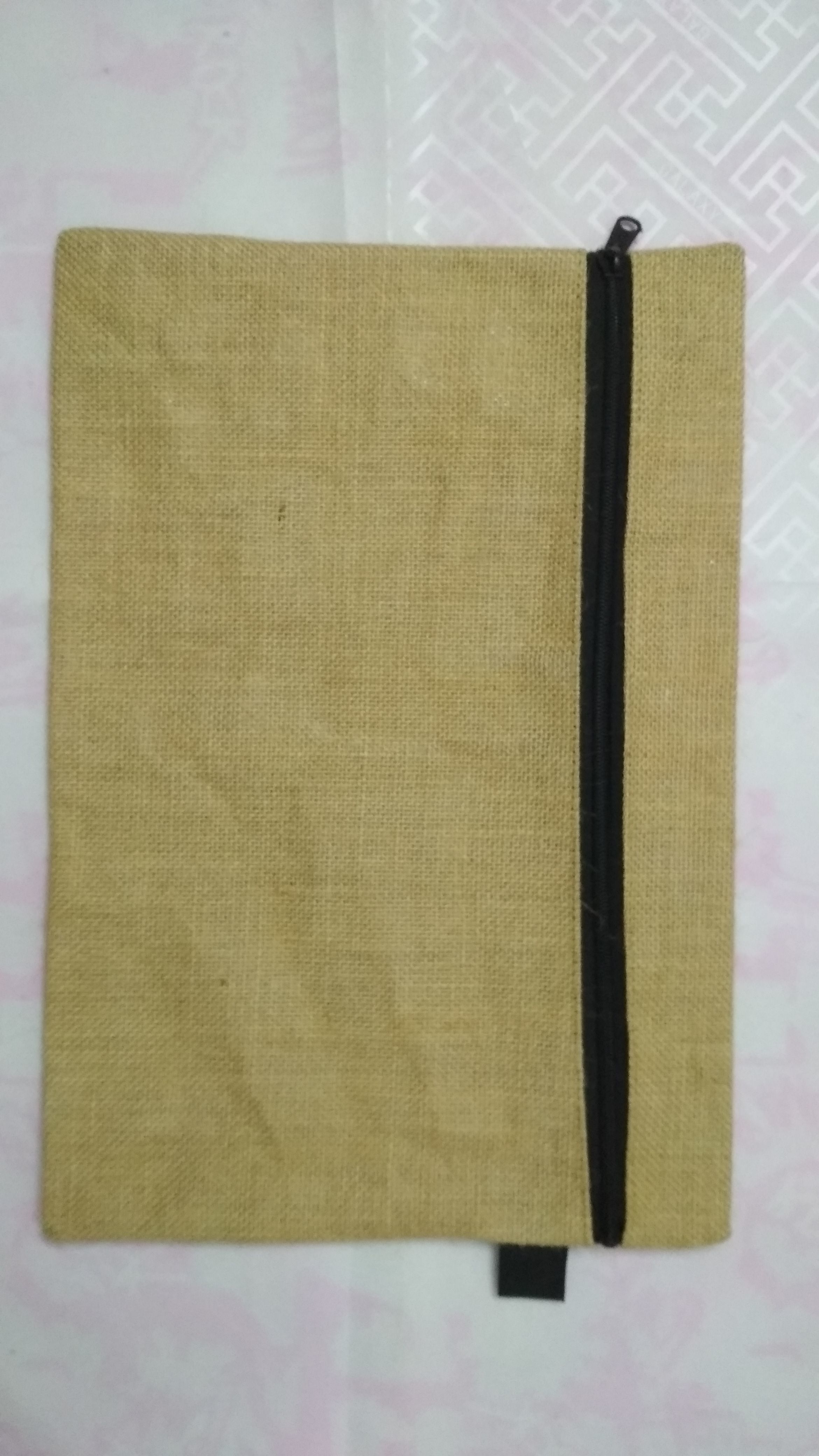 Jute Zipper Bag - 27x39 Cm, Natural Color, Plain Pattern | Eco Friendly, Biodegradable, Customized Size, Design, Color, Logo Options