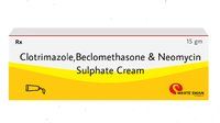 क्लोट्रिमेज़ोल बेक्लोमेथासोन और नियोमाइसिन क्रीम 