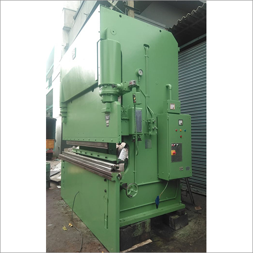 15HP हाइड्रोलिक प्रेस ब्रेक मशीन शीट बेंडिंग हैवी ड्यूटी टन 150t, 3000 मिमी लॉन्ग बेड मेक सिमटूल पावर