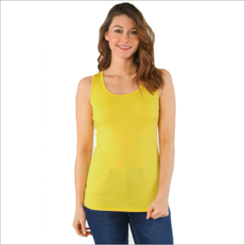 कोई भी रंग का ब्रॉड शोल्डर कैमिसोल