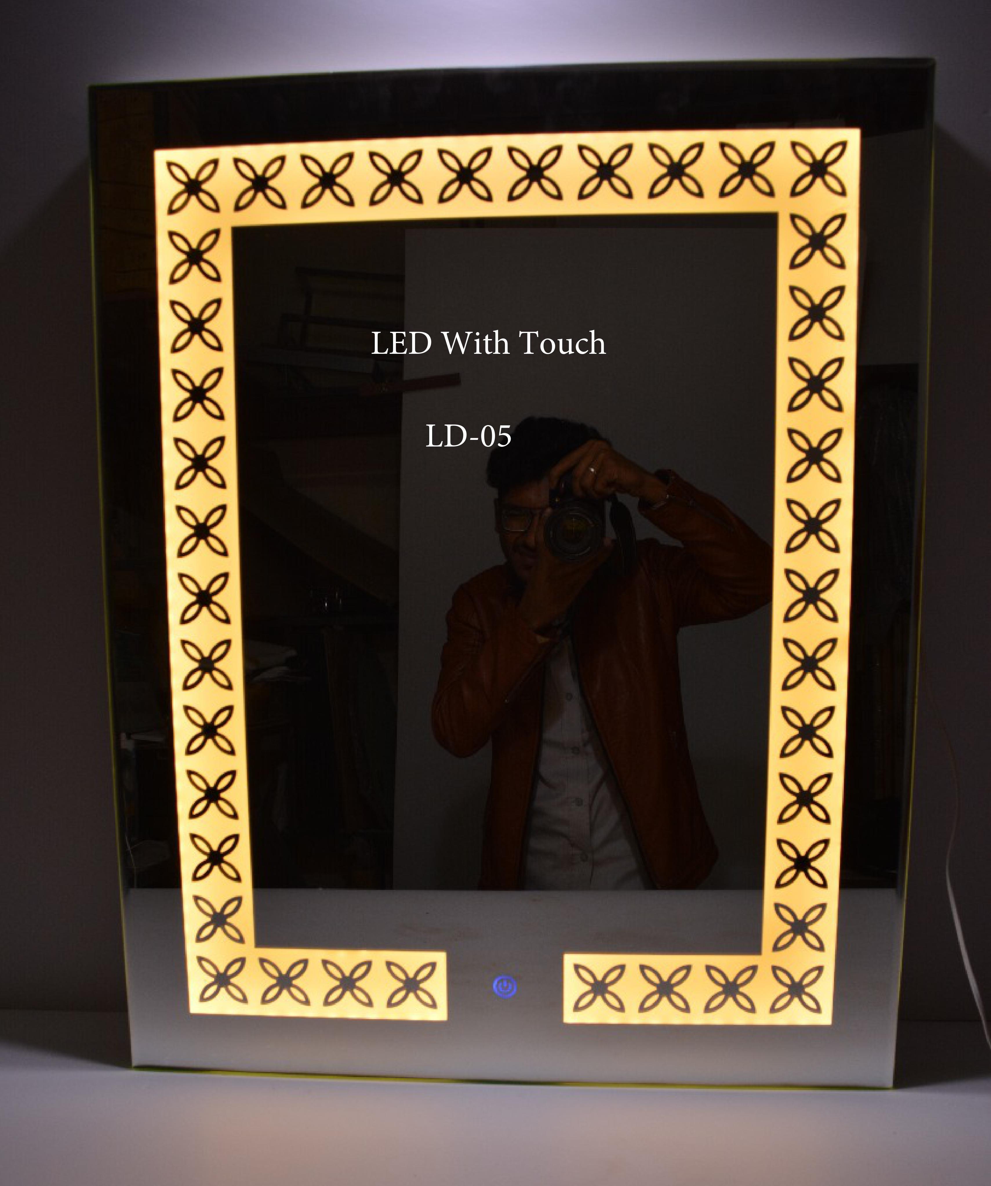 Led Mirror Size: 24x18 & 20x16 &24x24