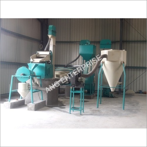 क्विनोआ प्रोसेसिंग प्लांट