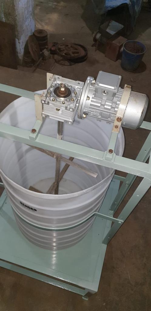 Liquid Mixer - Stainless Steel, 200 L, 500 L, 1000 L Batch Capacity | Automatic Operation, Rust-free, Variable Speed Control, Compact Design