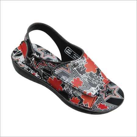 बच्चों की चप्पल