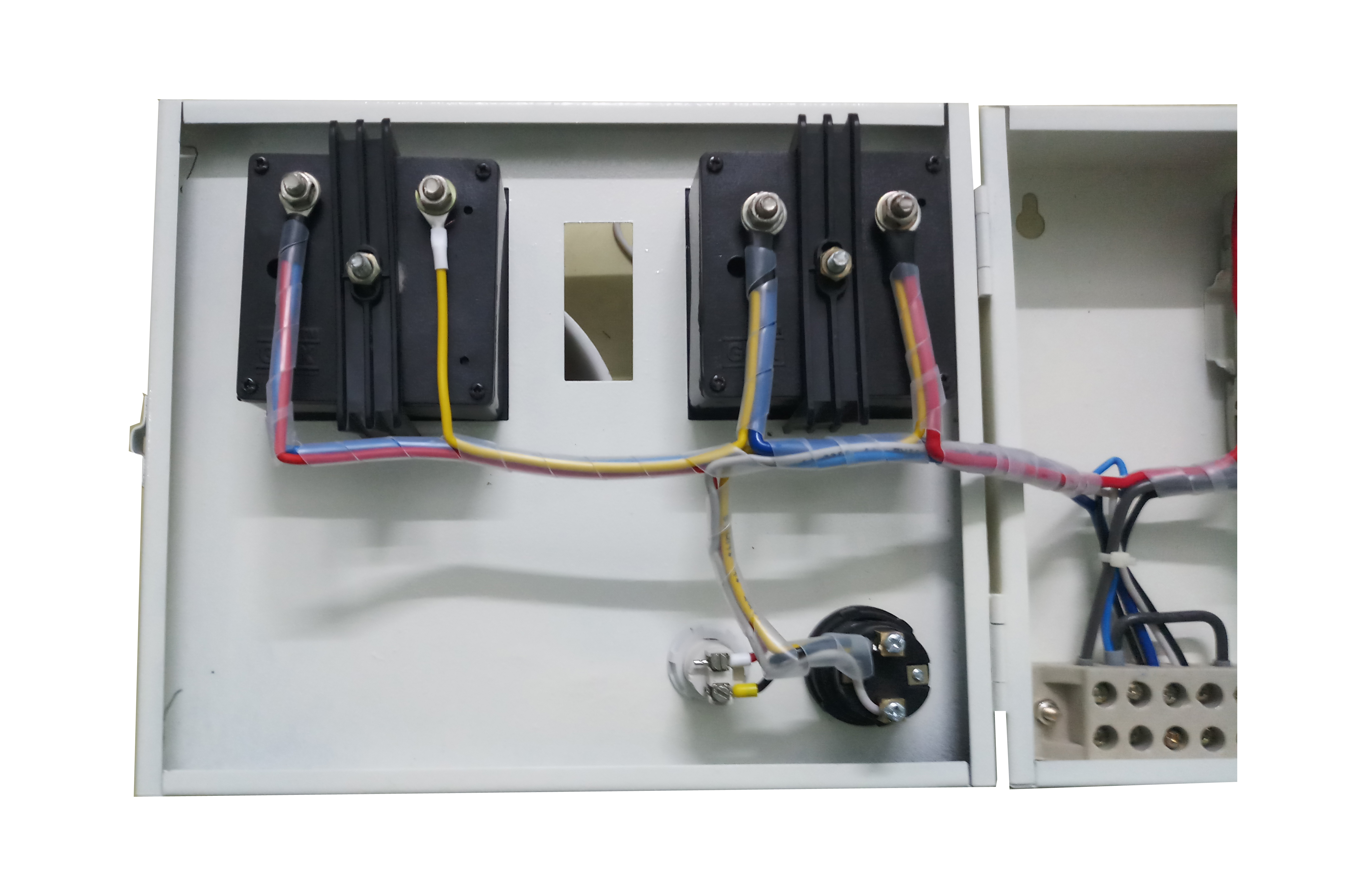 Mcb Singal Phase Penal Base Material: Metal Base