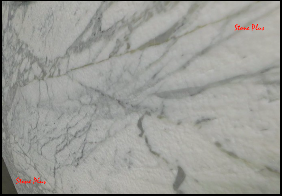 Italian Marble - 120x240 Cm, Polished Beige Marble With Hi Glossy Finish And Bookmatched Design
