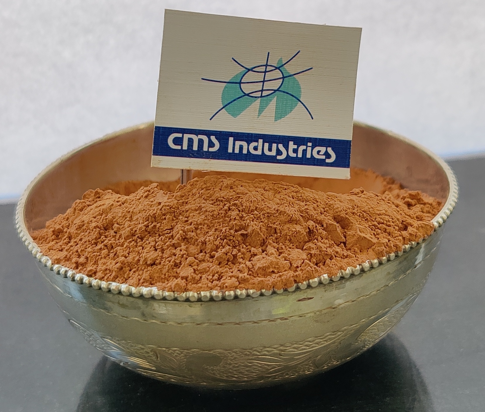 Bentonite Powder - Super Premium Quality, White Powder With Versatile Applications And Exceptional Bonding Properties