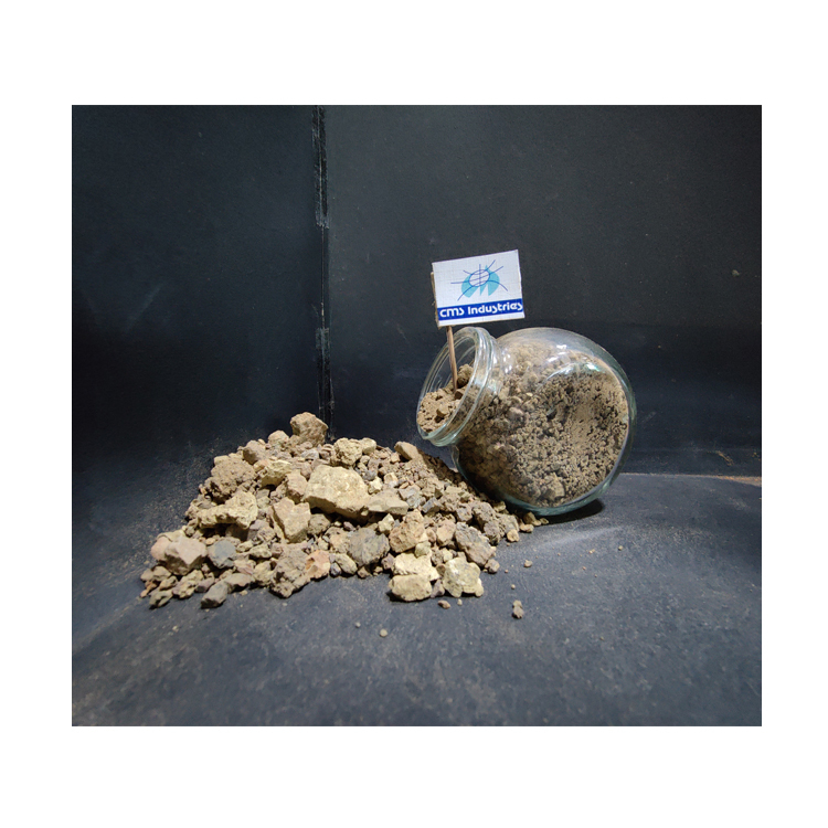 Bentonite Lumps - Sodium & Calcium Bentonites, White Color, Versatile Applications In Oil Drilling, Agriculture, And Water Treatment