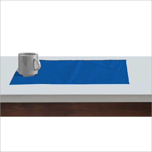 टेबल मैट