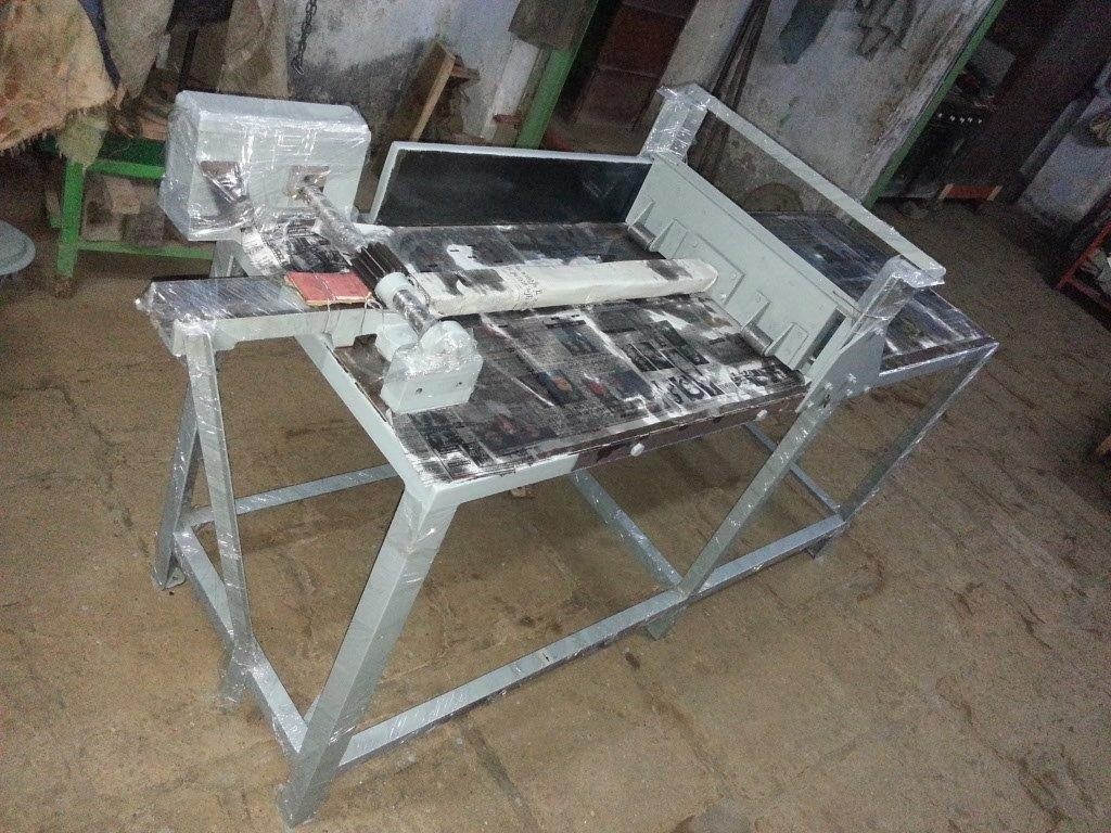Na Mechanical Single Table Soap Cutting Machine