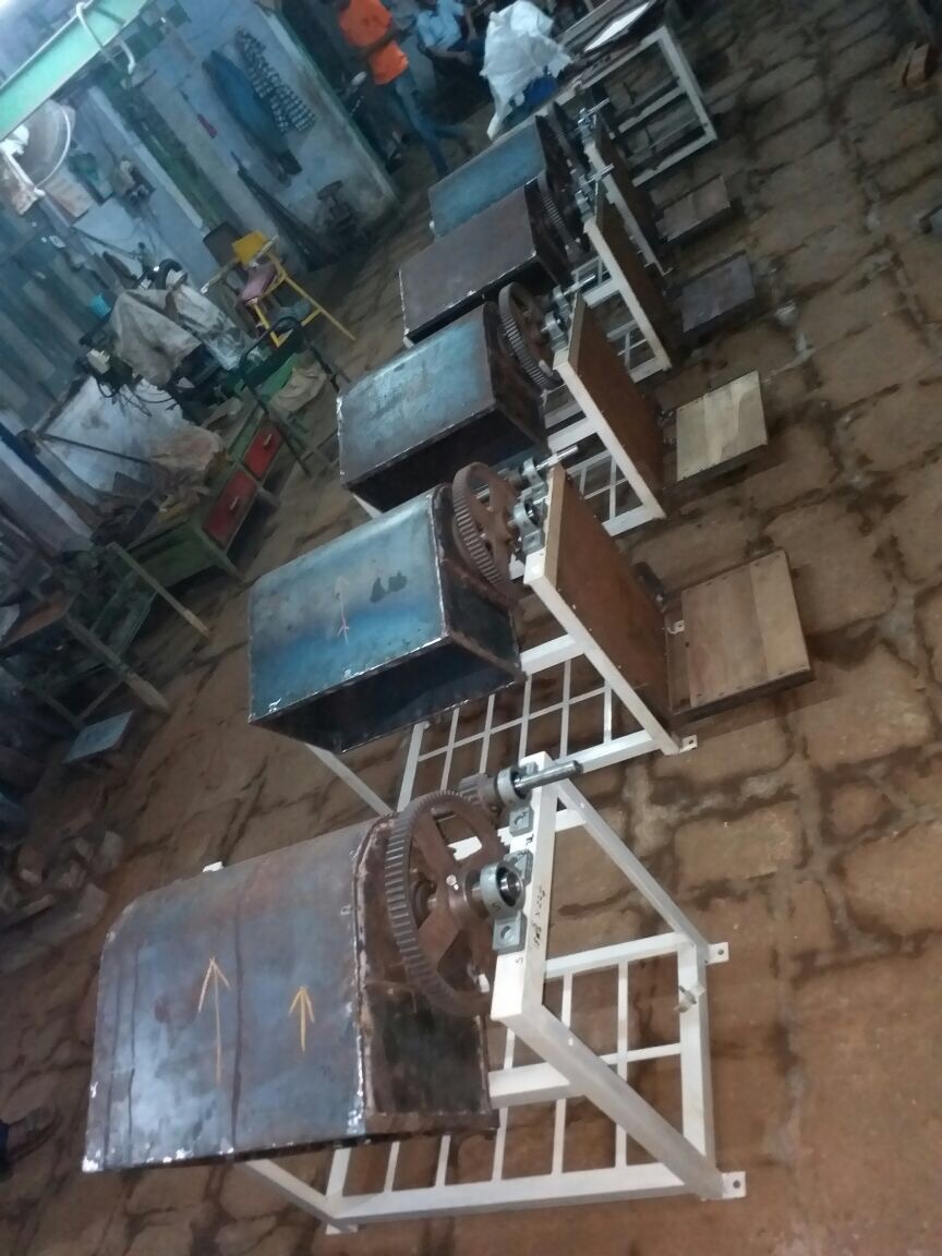 Detergent Cake Mixer