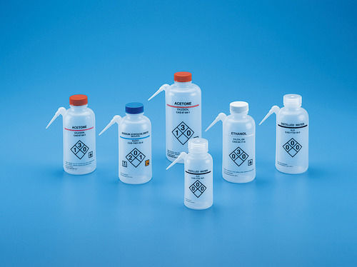 Tarsons 562100 Wash Bottle Ldpe (Integral Side Sprout Safety Labelled Vented) Application: Yes