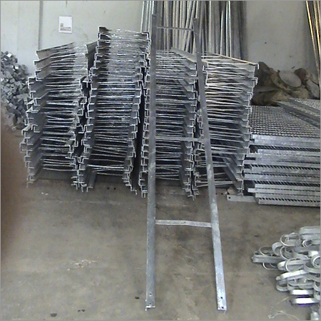 जी.आई. केबल ट्रे